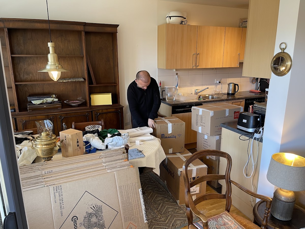 A&B Moving Company – Umzugsfirma Vernier – Foto 2