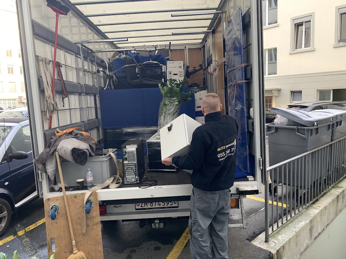 Blitz Transport GmbH – Umzugsfirma Hombrechtikon – Foto 2