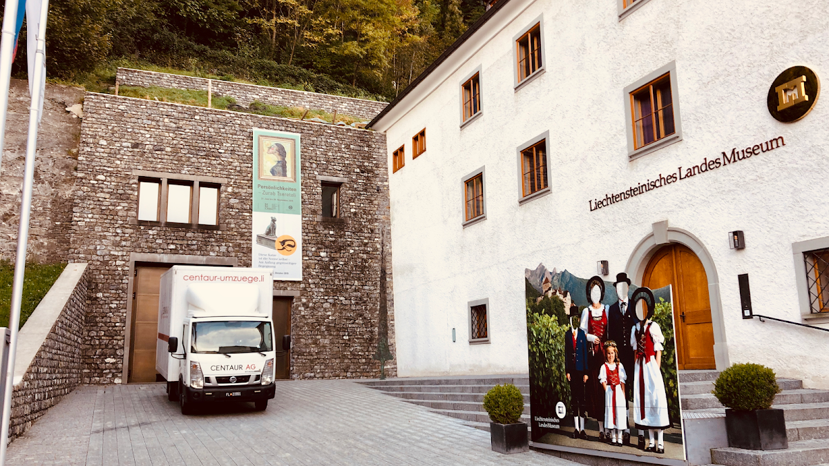 Centaur AG - Partner für Umzug, Spezialtransporte und Schreinerei Titelbild