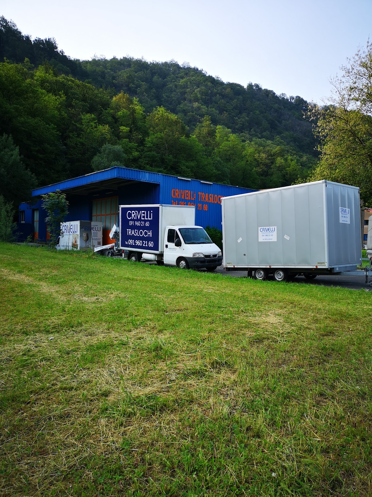 Crivelli Trasporti & Traslochi SA – Umzugsfirma Lamone – Foto 1