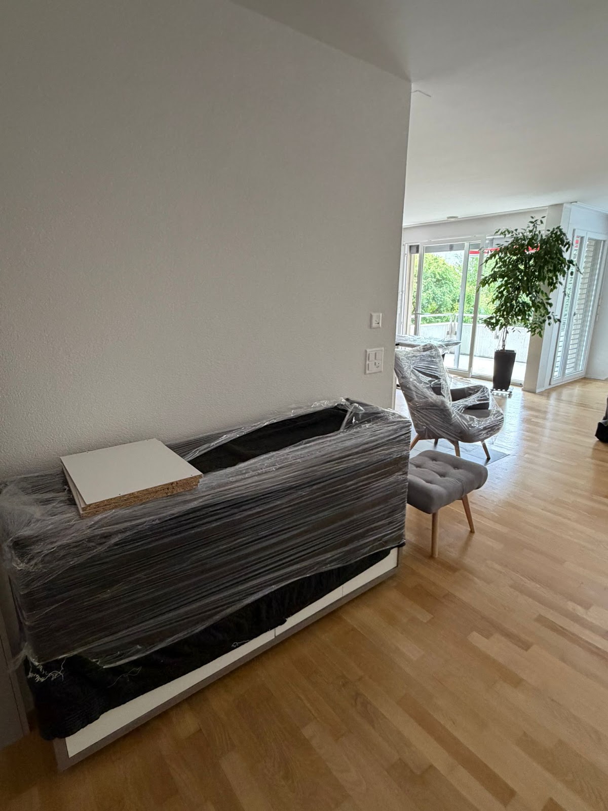 GoRent Lieferwagen mieten & Umzugsunternehmen – Umzugsfirma Bienne – Foto 1