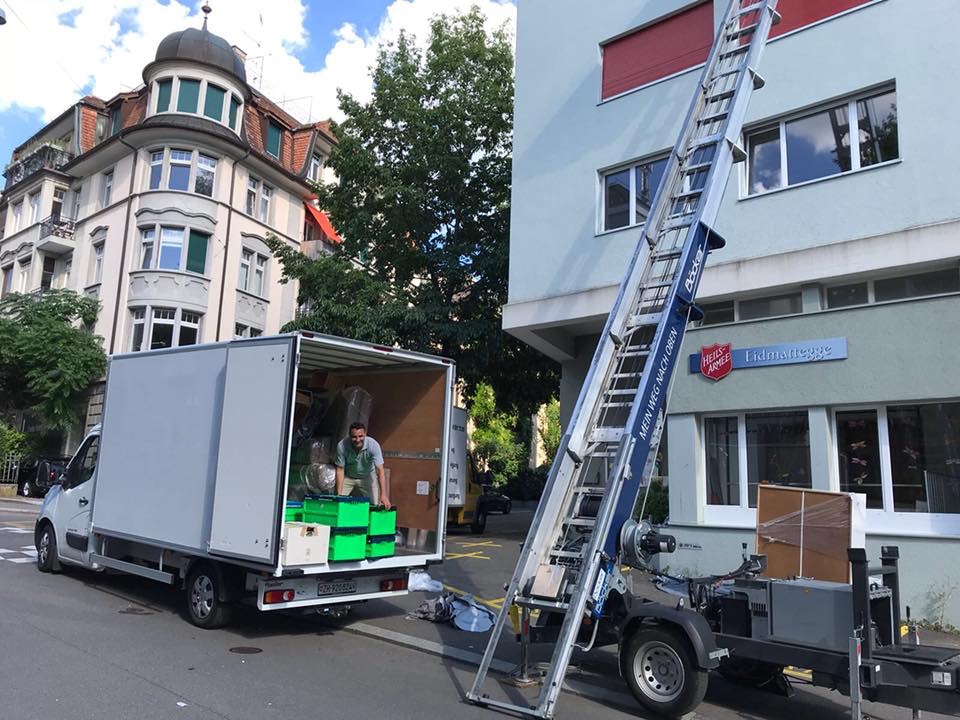 Happy Moving Umzüge + Transporte GmbH, Unterengstringen, Zürich – Umzugsfirma Unterengstringen – Foto 1