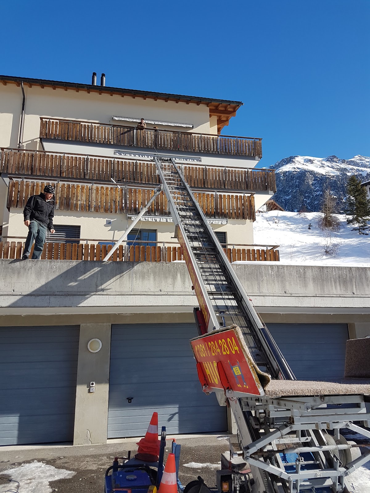 Hug Umzüge – Umzugsfirma Domat/Ems – Foto 2