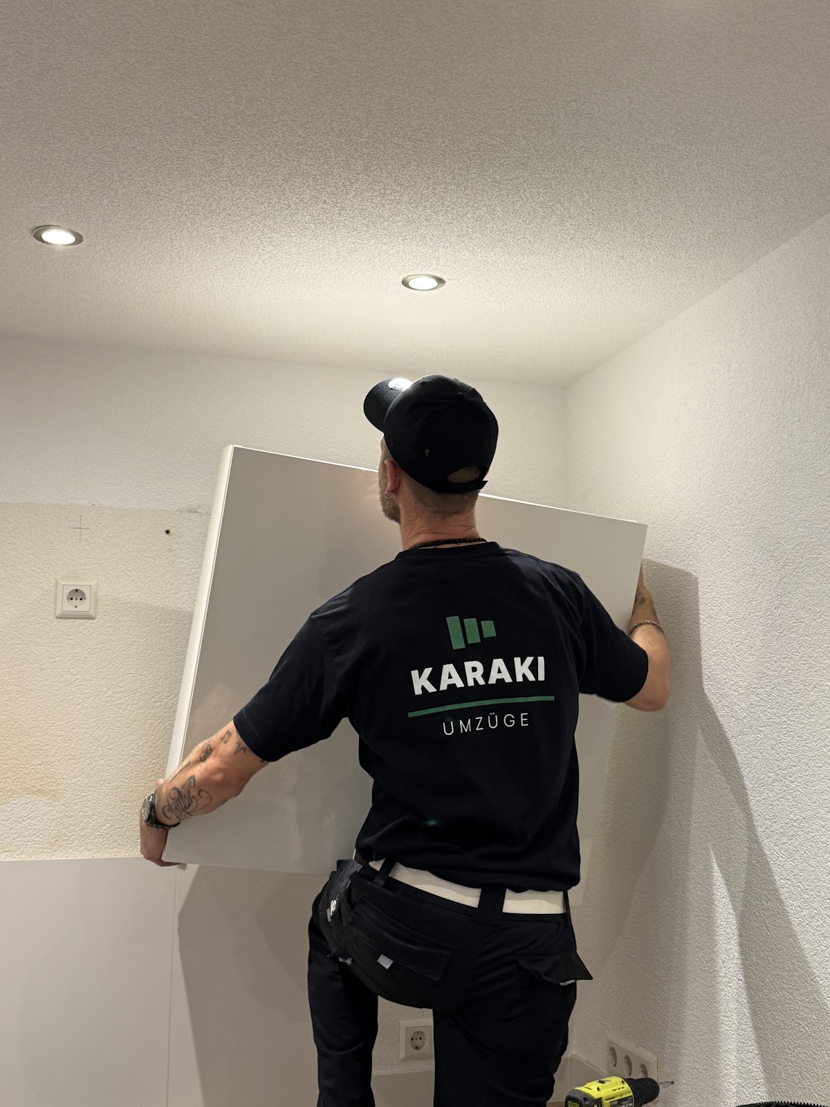 Karaki - Umzugsfirma Titelbild