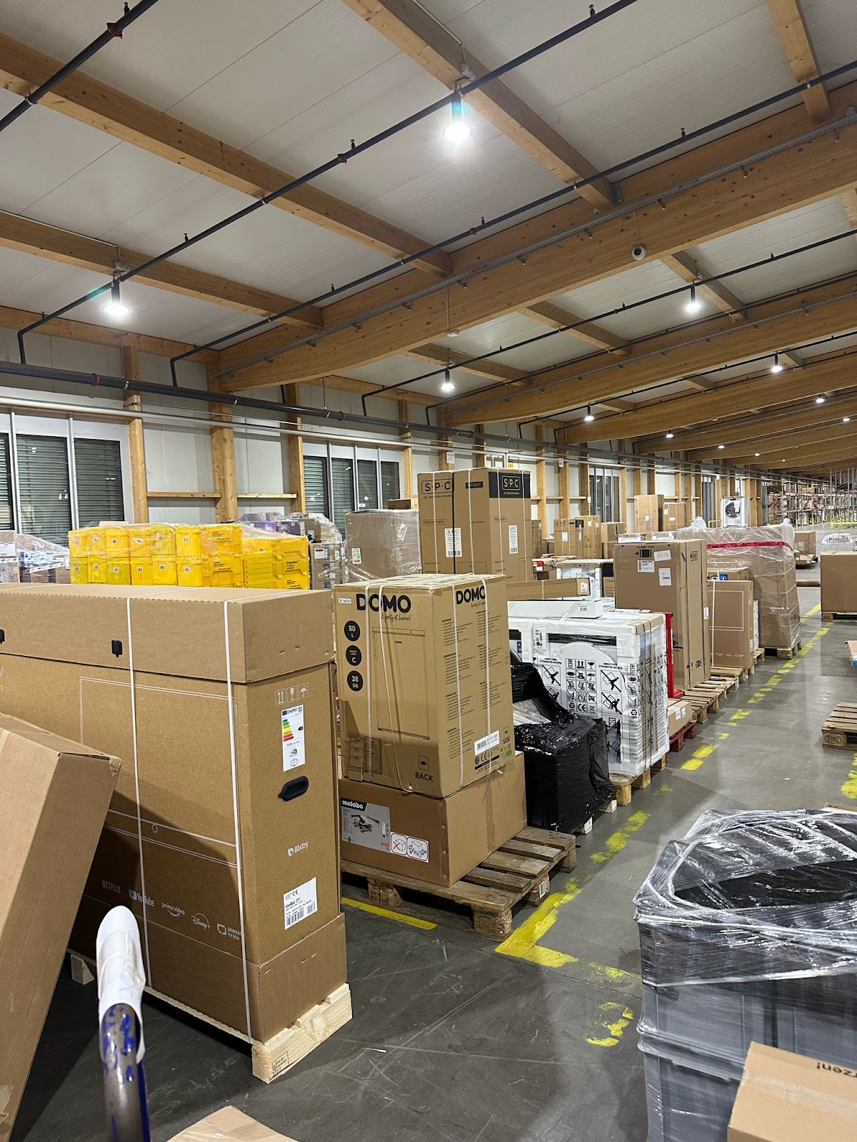 LL Transport Services SARL – Déménagement, Nettoyage fin de bail & Montage meubles Vaud – Umzugsfirma Yverdon-les-Bains – Foto 2