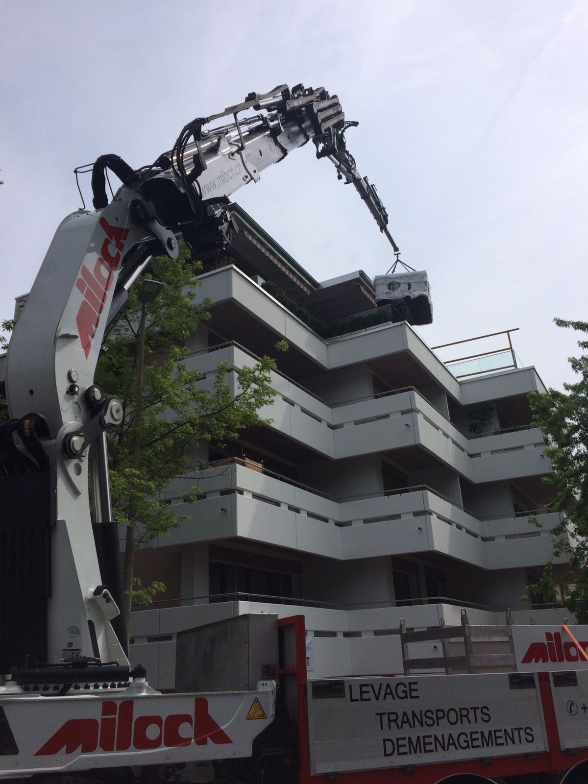 Miloch Transports SA – Umzugsfirma Savigny – Foto 1