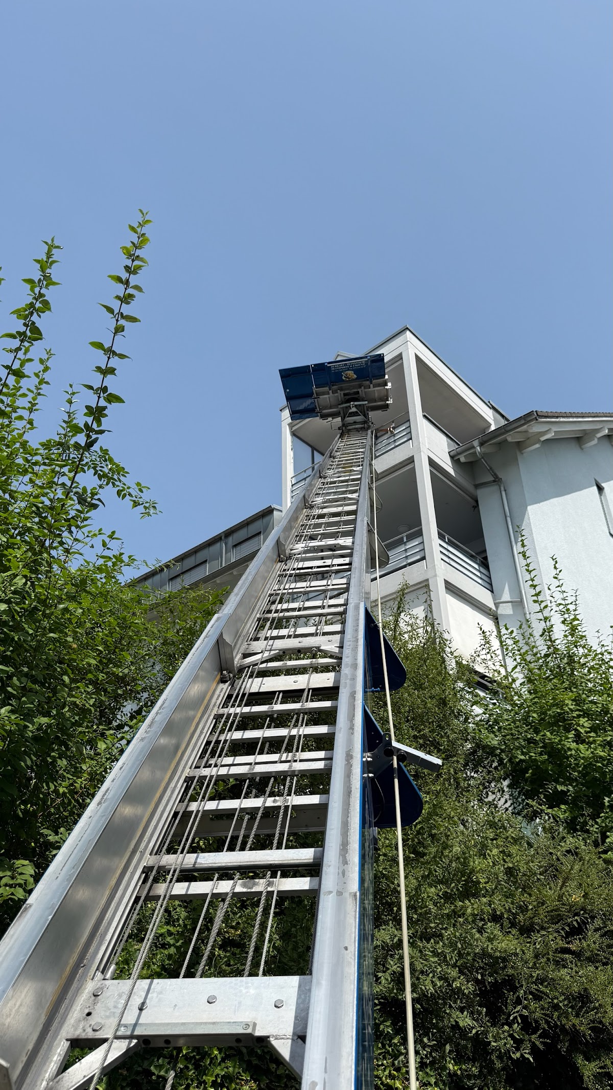 MYTHEN-MOVE AG – Umzugsfirma Muotathal – Foto 1