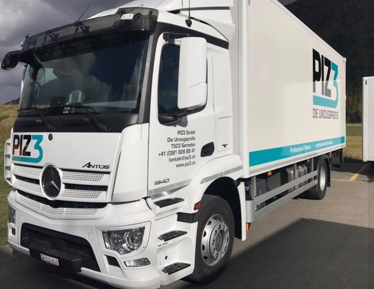 PIZ3 GmbH-Die Profis für Umzug , Kunstlogistik und Reinigung Titelbild