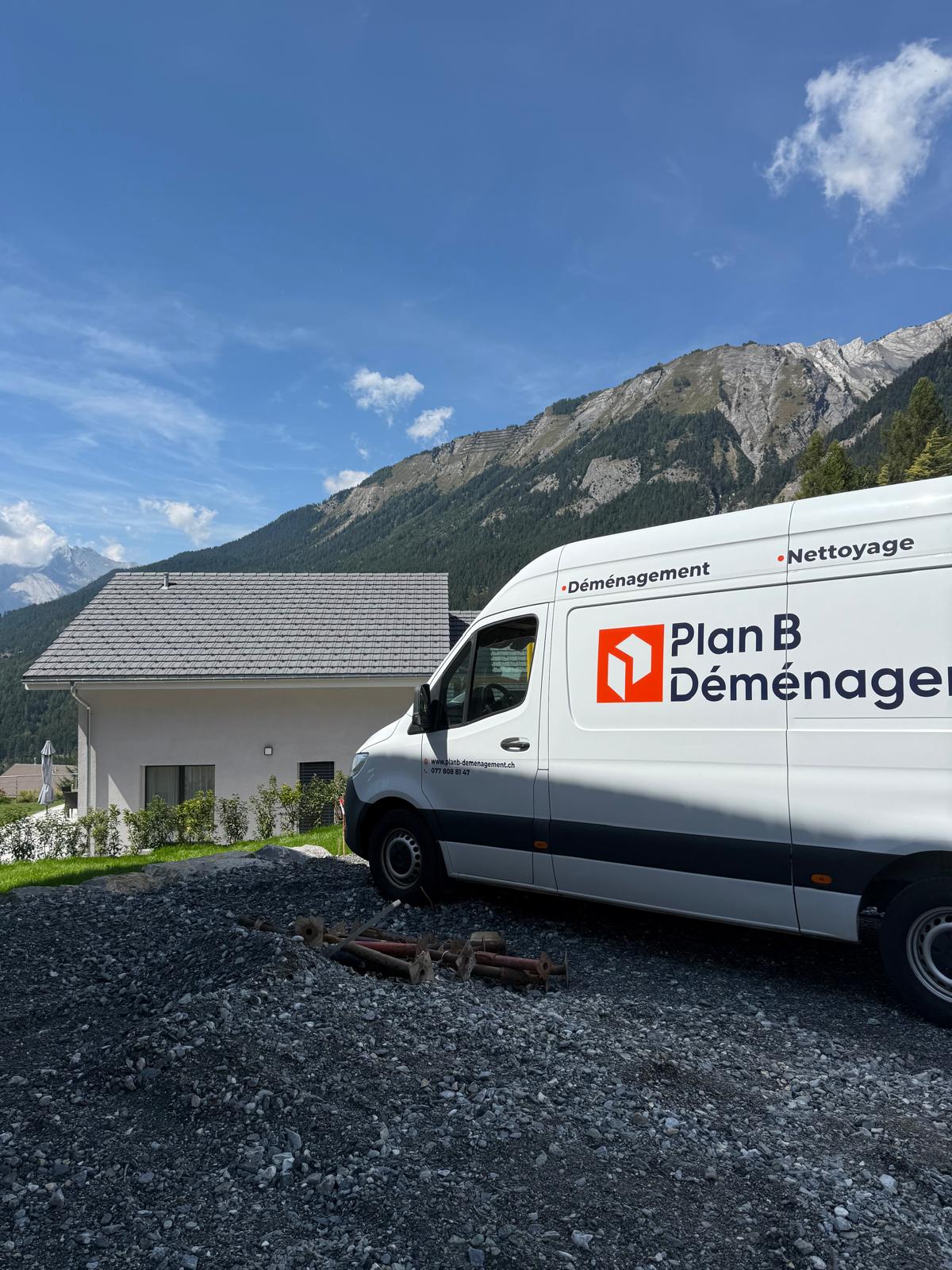 Plan B Déménagement et Nettoyage – Umzugsfirma Sion – Foto 1