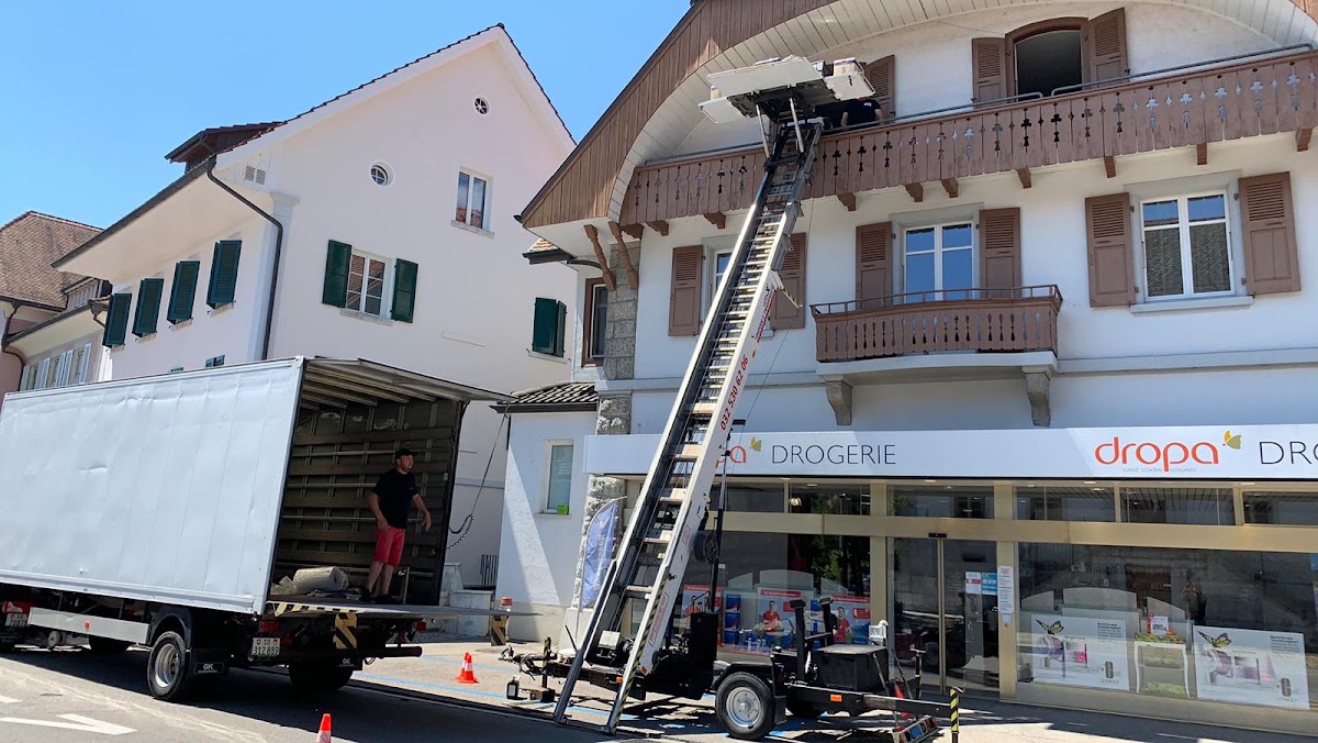 QORIONE Umzüge & Transporte + Reinigung – Umzugsfirma Münchenstein – Foto 2
