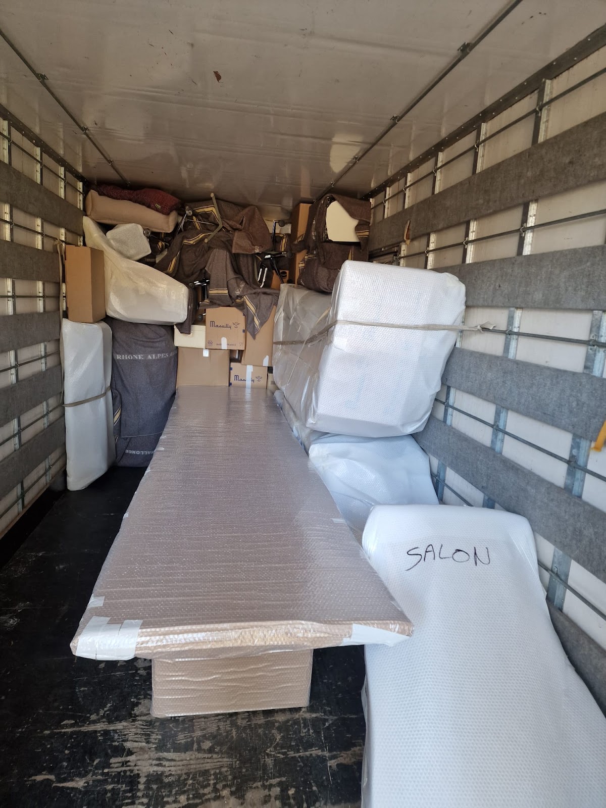 Quickexpresse Demenagement Moving Nettoyage – Umzugsfirma Yverdon-les-Bains – Foto 2