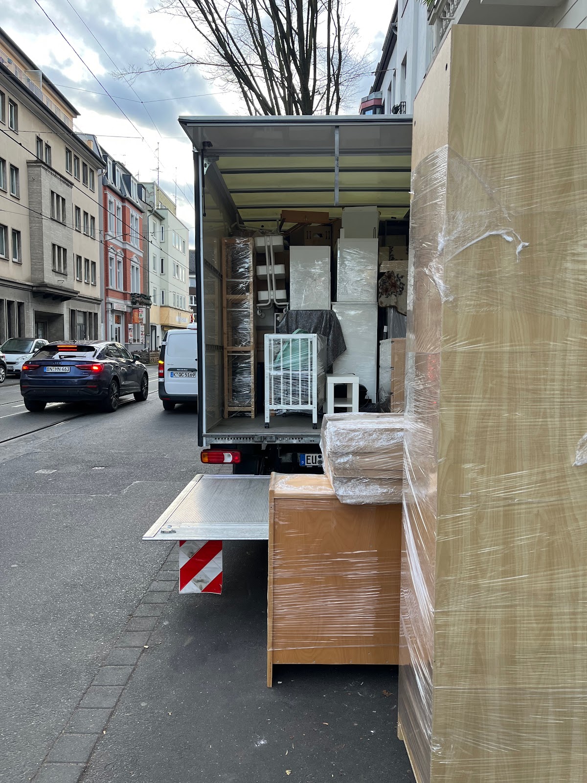 Rawia Home Services | Umzug + Entrümpelung Titelbild