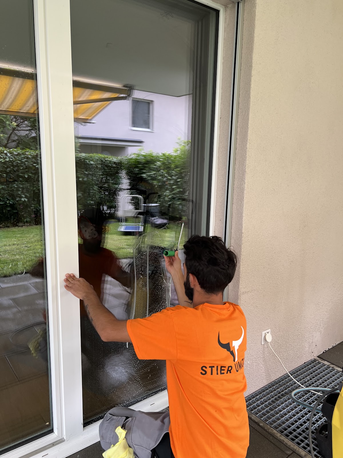 Stier Umzug & Elektro GmbH Titelbild