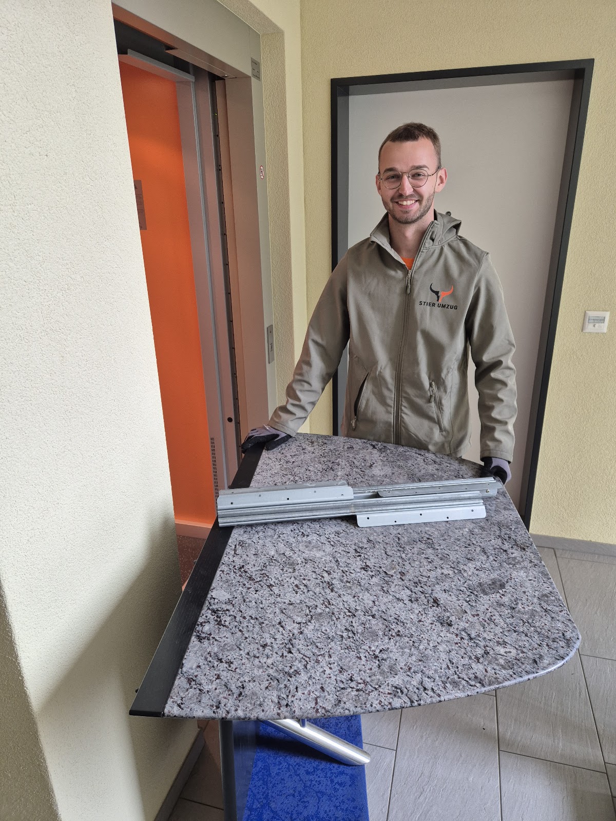 Stier Umzug & Elektro GmbH – Umzugsfirma Bülach – Foto 2