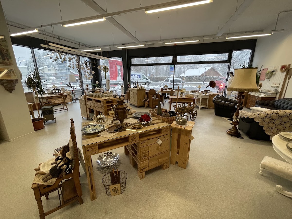 Stiftung Feschtland Brocki Chur – Umzugsfirma Chur – Foto 2