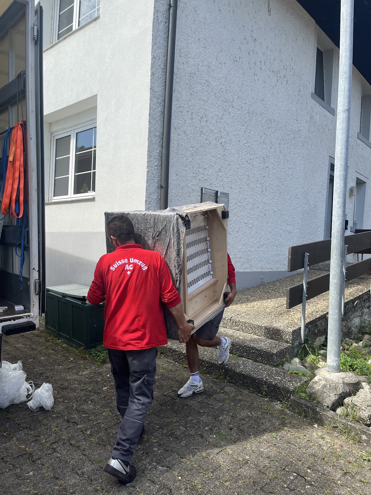 Suisse Umzug AG – Umzugsfirma Wallisellen – Foto 1