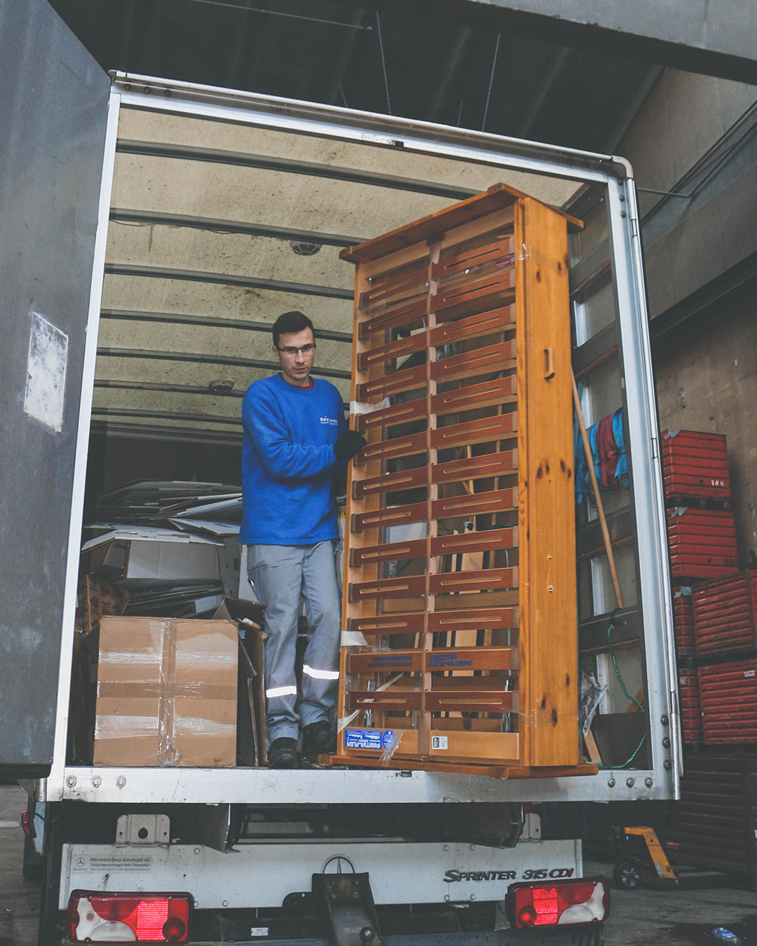 Swiss Transporte GmbH – Umzugsfirma Regensdorf – Foto 2