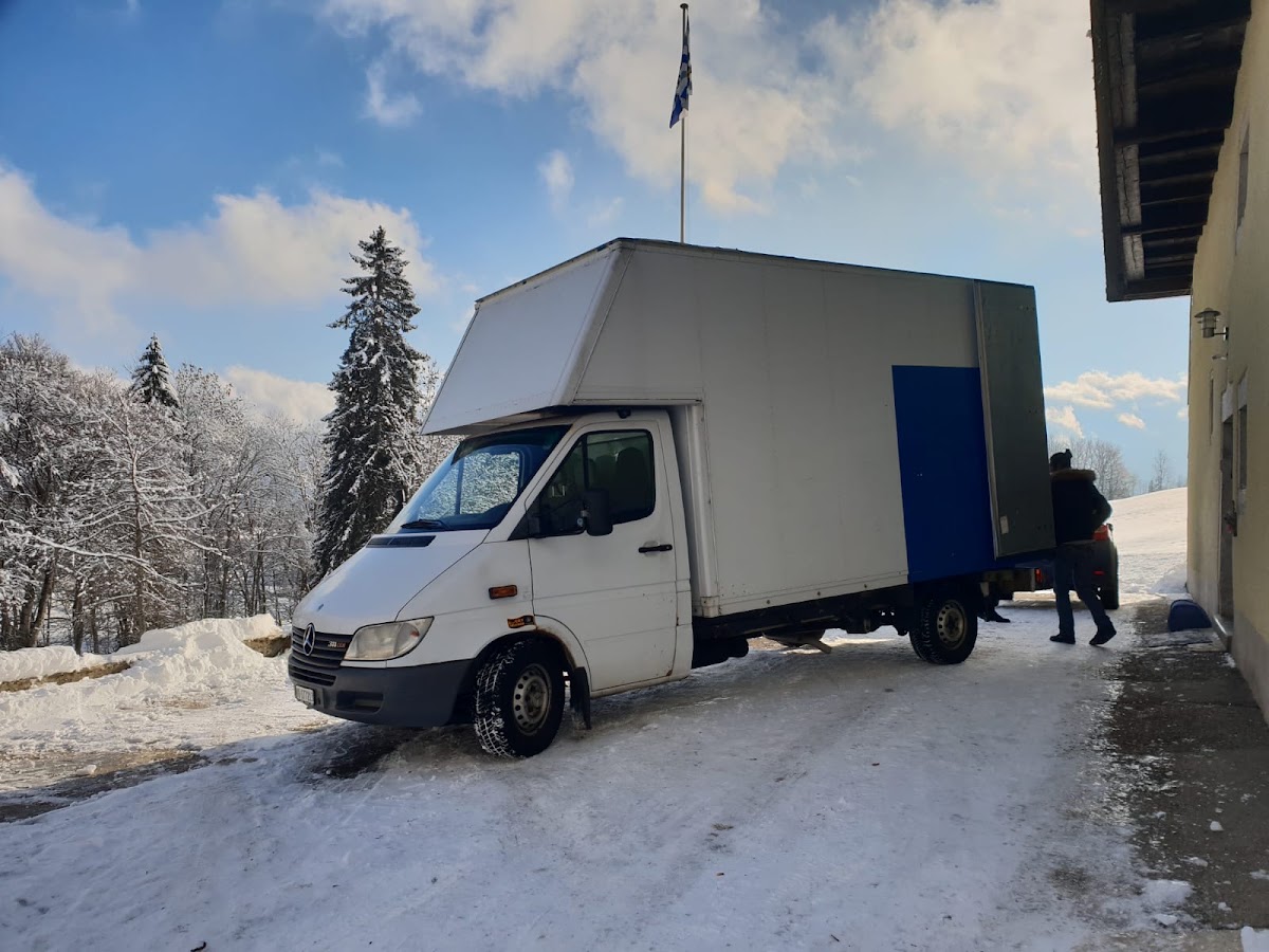 Tairi Déménagement et Nettoyage – Umzugsfirma Vevey – Foto 1