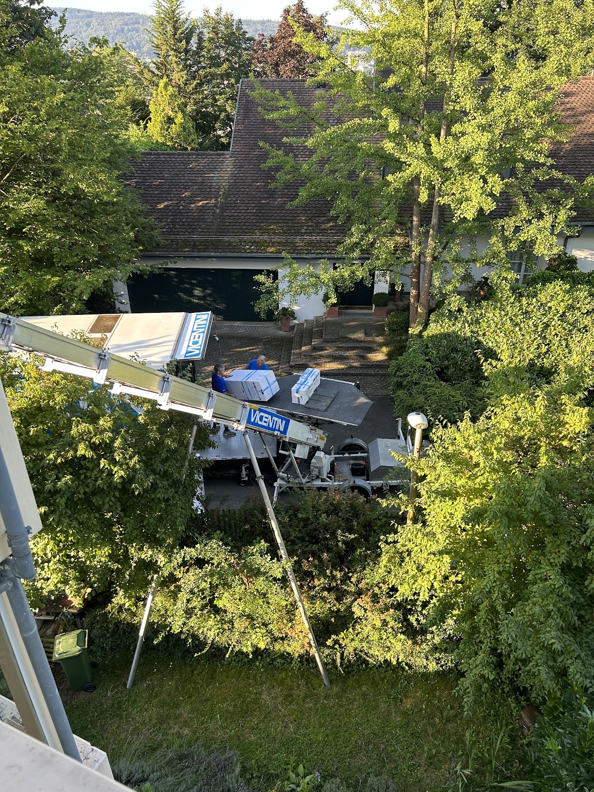 VICENTINI TRANSPORTE AG – Umzugsfirma Schlieren – Foto 1
