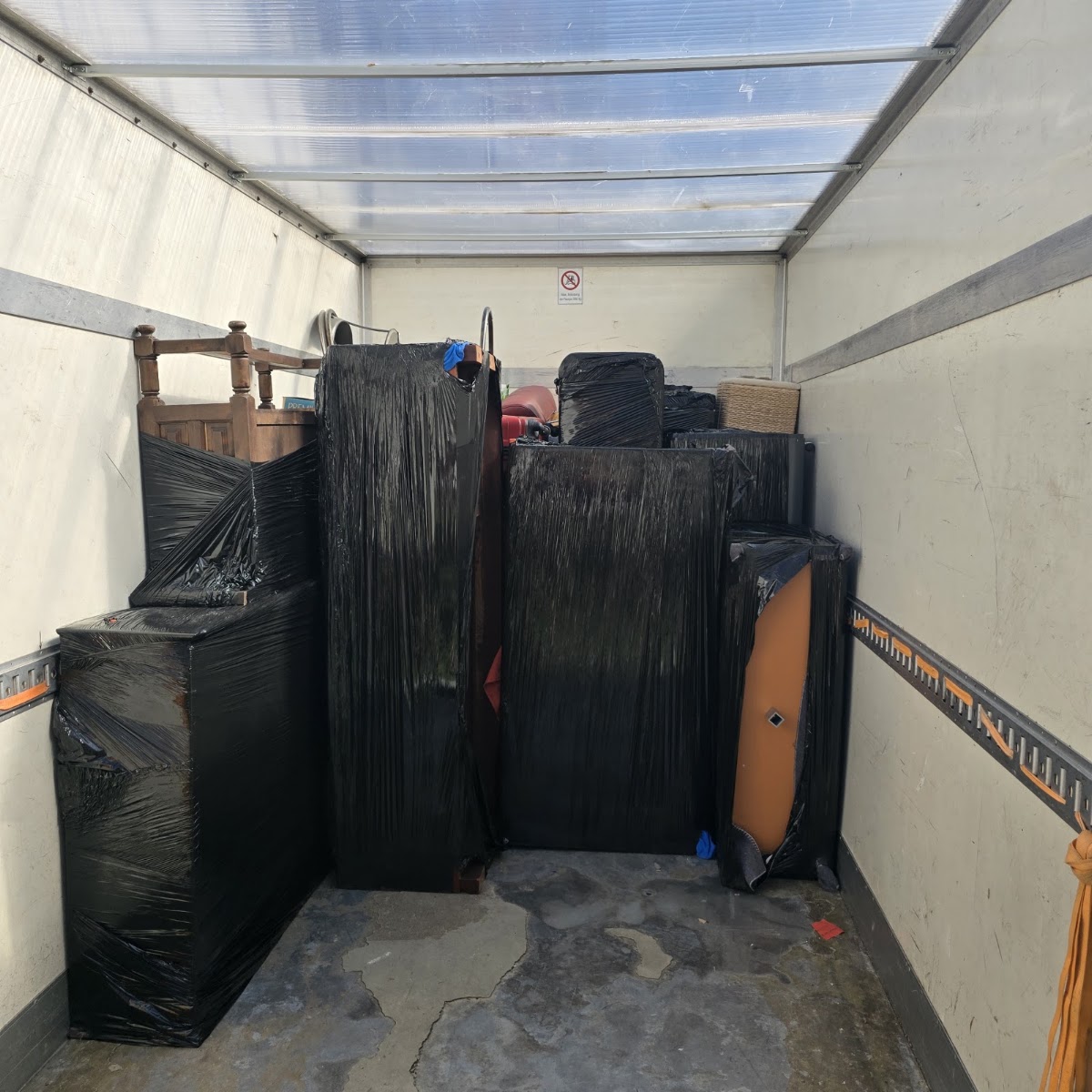 Wisho Transport – Umzugsfirma Courtepin – Foto 1